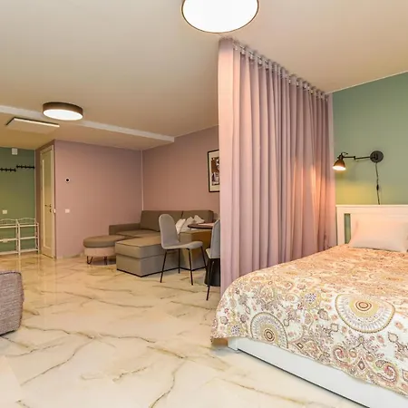 Апартаменты Neringos Apartamentai *