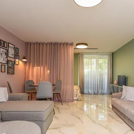 Neringos Apartamentai *