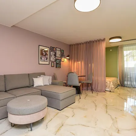 Neringos Apartamentai *