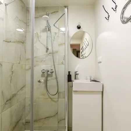 Neringos Apartamentai Апартаменты Паланга